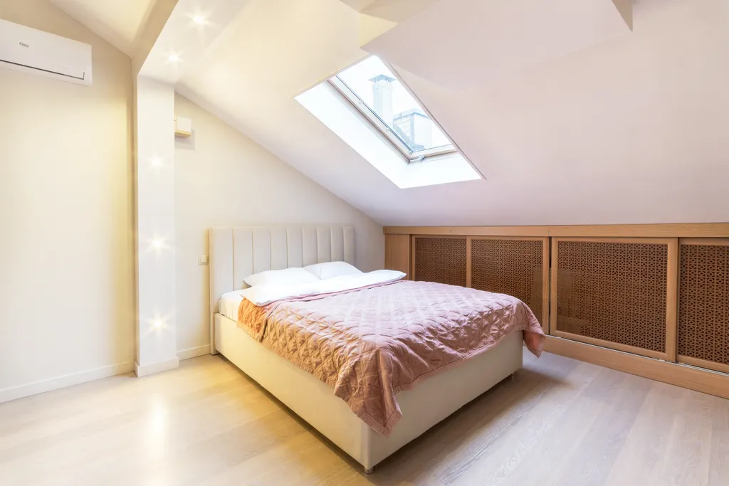 Мансардная квартира в центре города