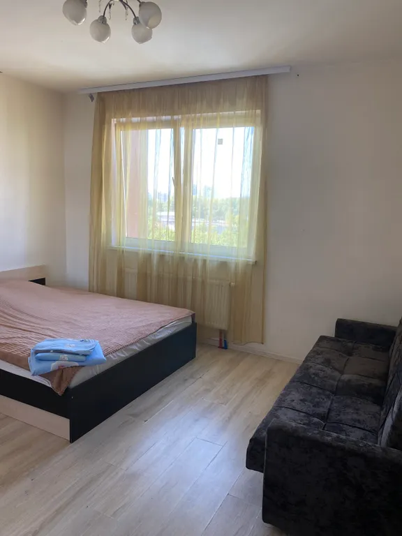 Уютная просторная двушка в новостройке с витражным большим балконом