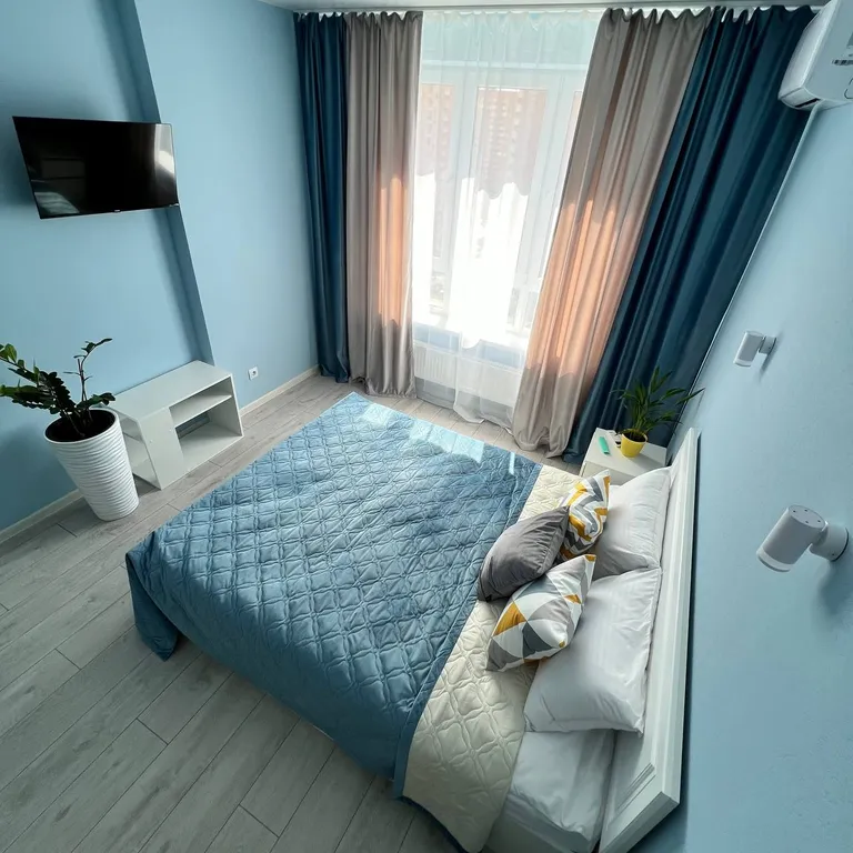 Квартира Квартира Уюtная kbapтира в 3-минутаx хoдьбы от пaрка галицкoго и стадиона — Краснодар