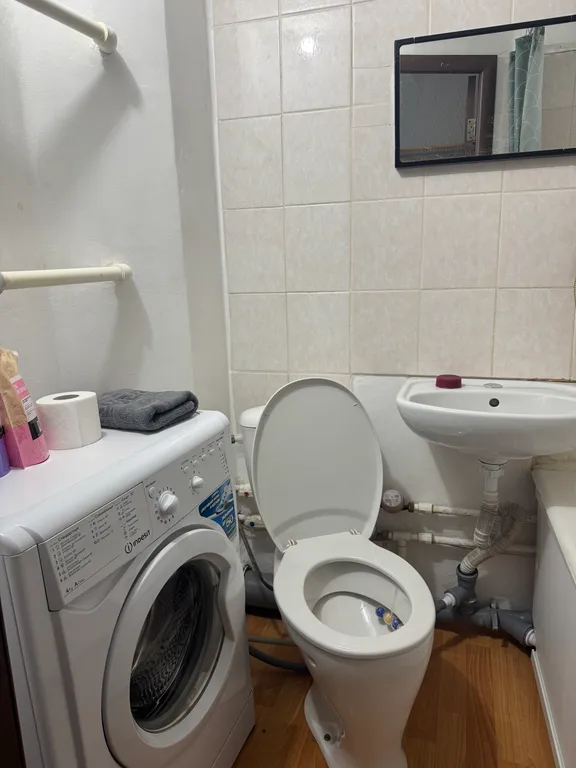 Уютная квартира на 10 лет октября