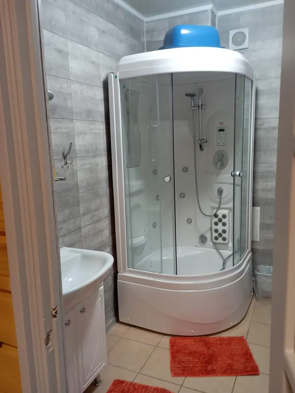 Квартира на Банном напротив ГЛЦ