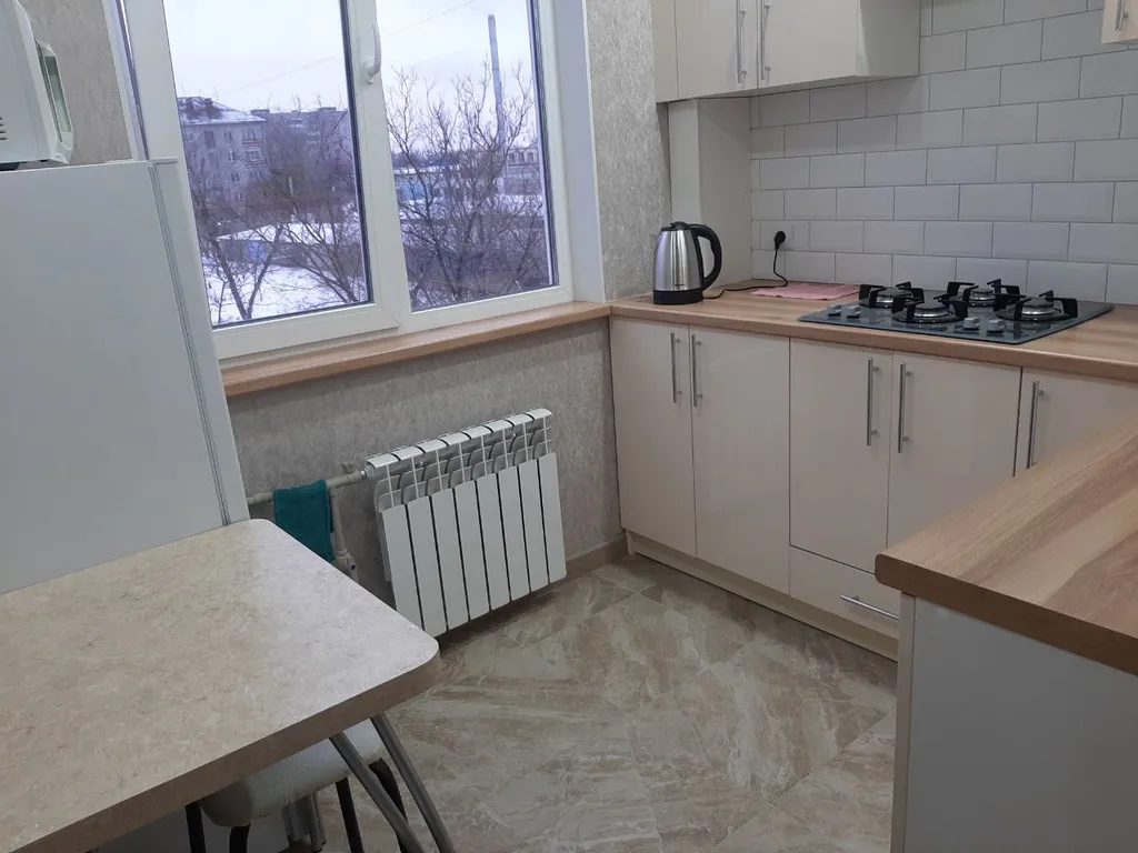 На въезде в город с новым ремонтом