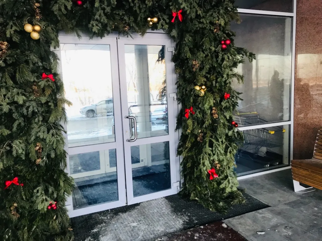 Студия класса бизнес у городской набережной