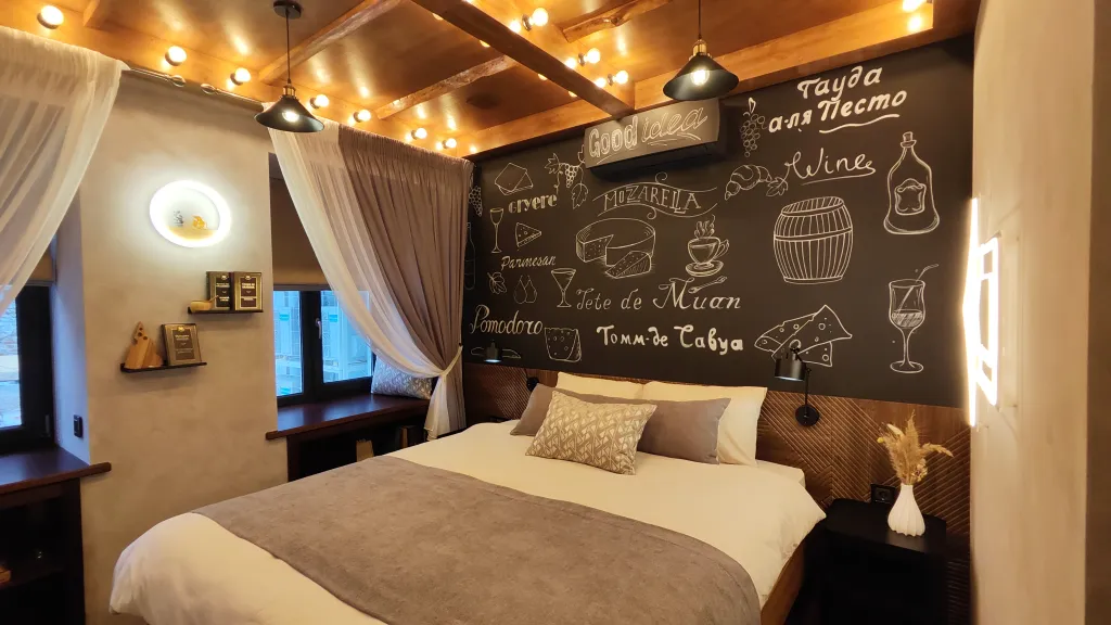 Оригинальная студия на берегу Волги