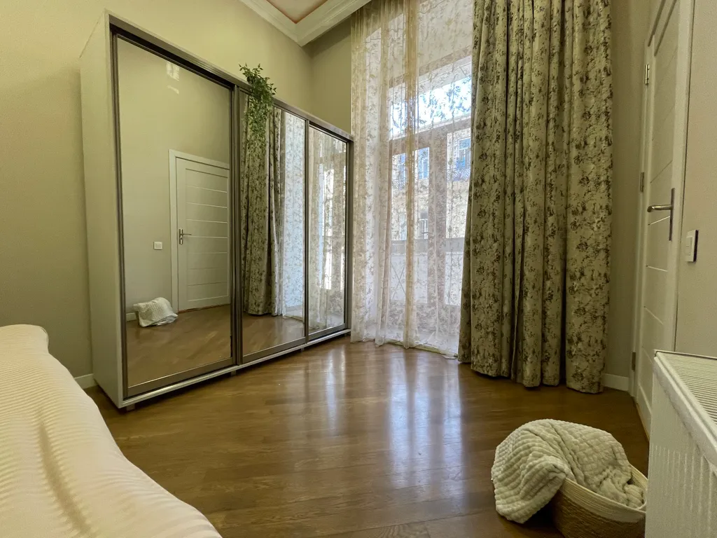 Greenlights Apartment