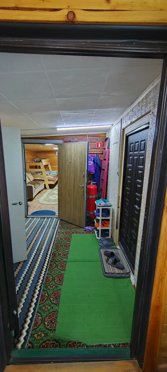 Комплекс с баней из бруса на берегу моря