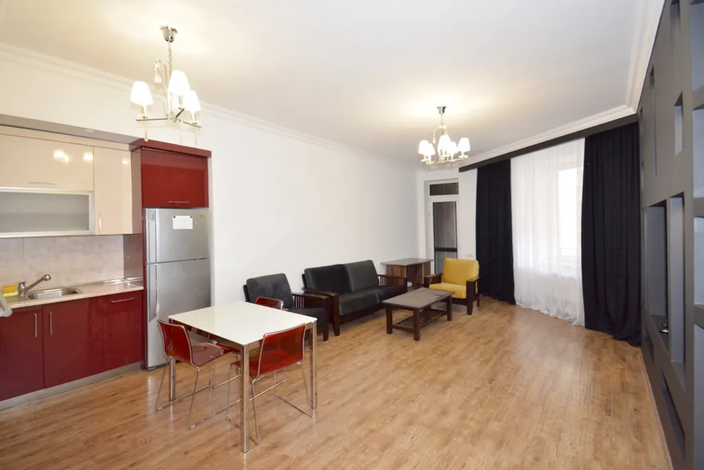 Просторная квартира — аренда посуточно в Ереван