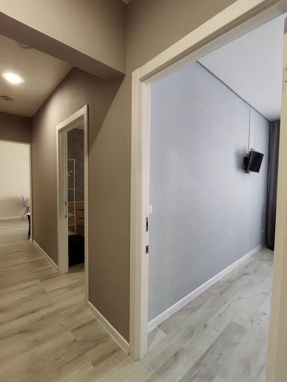 Евро-трехкомнатная квартира рядом с ТЦ Арена