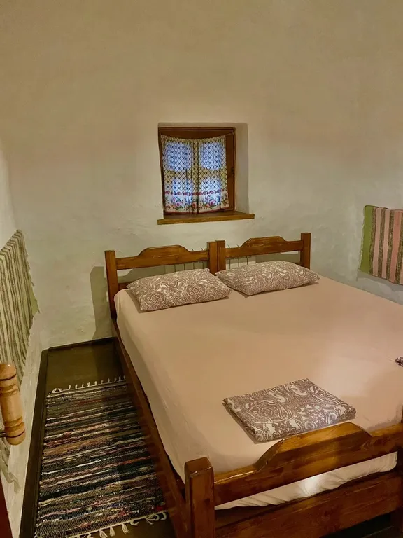 Коттедж 2-комнатный Дом — Северская