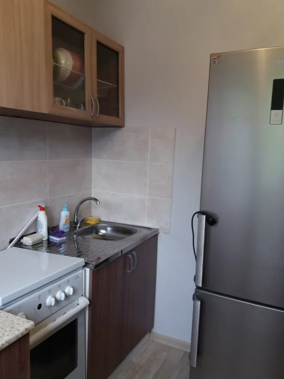 2-комнатная квартира с евроремонтом в центре Чебаркуля