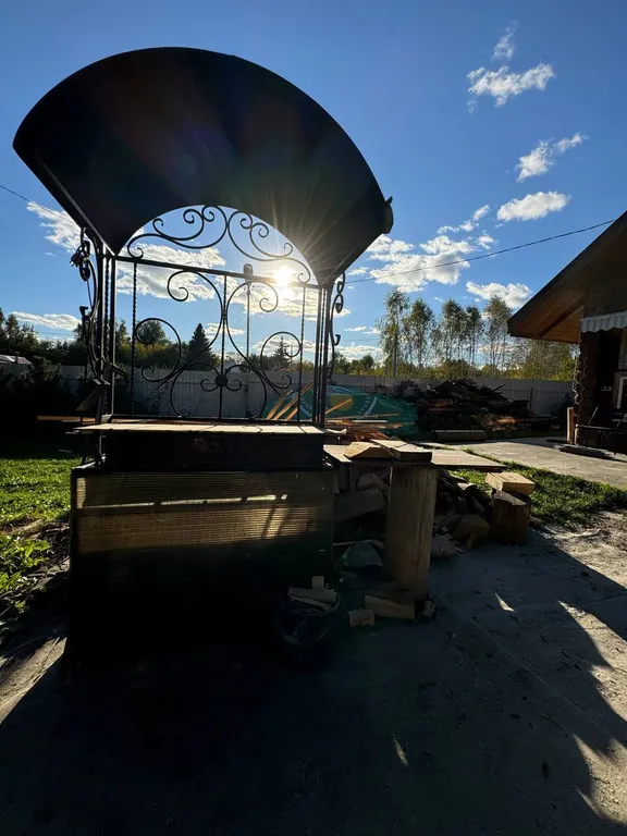 Большой дом с русской баней на дровах и чаном в Зелёном городе