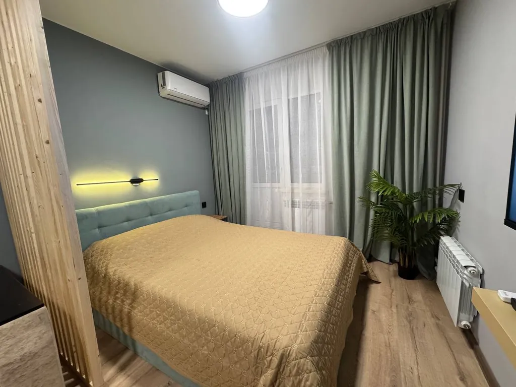 Уютная студия с новым ремонтом возле СГТУ