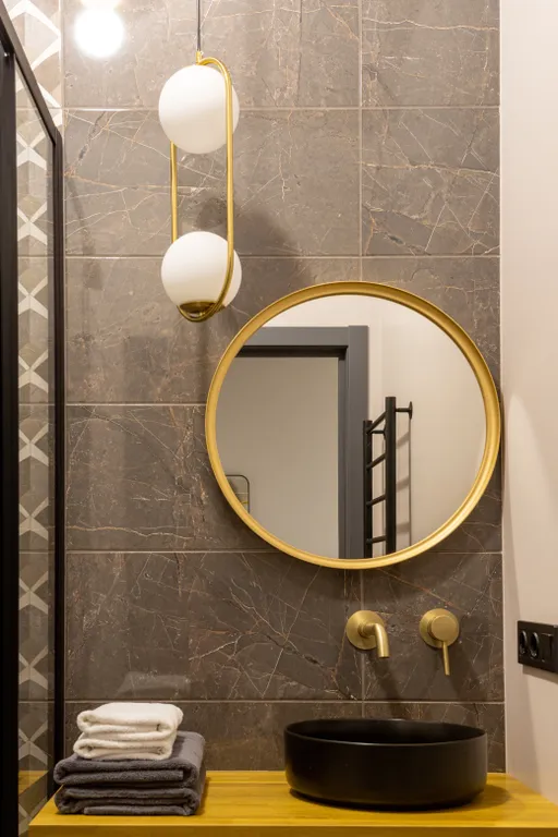 Современная студия с балконом и панорамными окнами у острова Канта