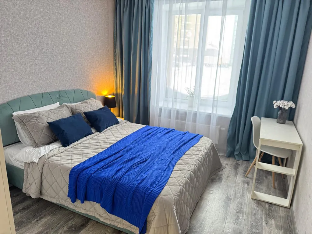 Красивая квартира у реки