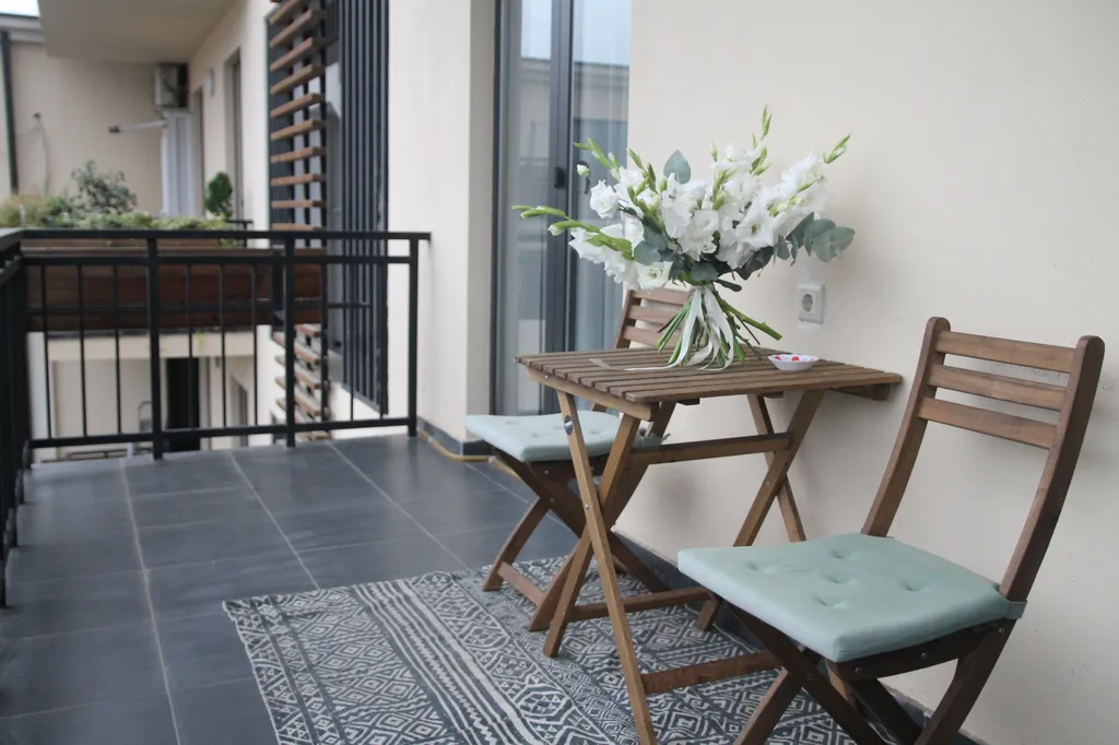 Просторная квартира в современном центре — аренда посуточно в Тбилиси