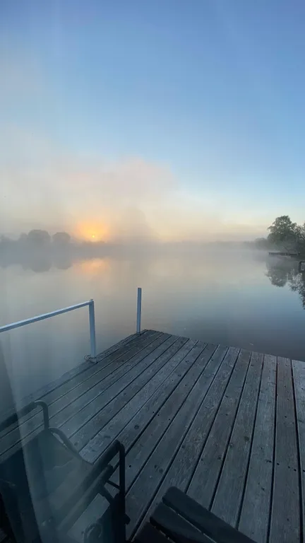 Дом на воде (Хаусбот) с баней и камином