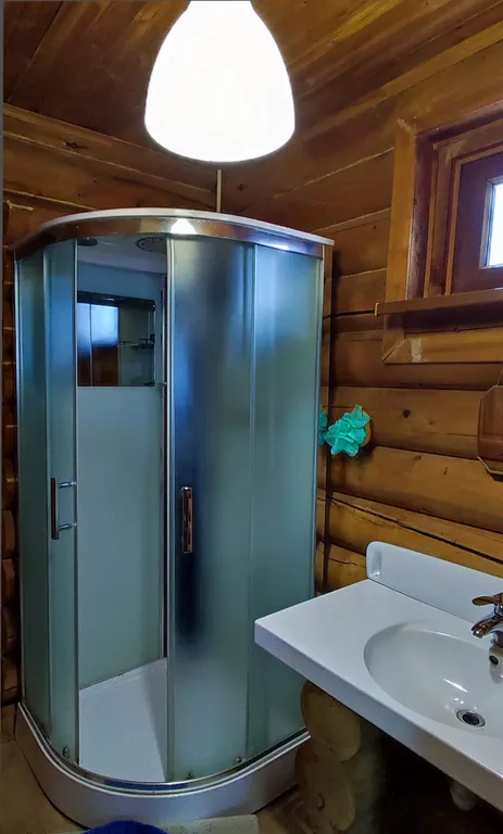 Коттедж Коттедж Просторный сруб с гамаком, камином и баней — Мезмай