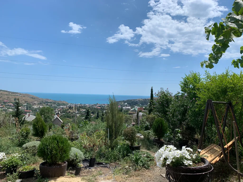 Семейный номер с видом на море