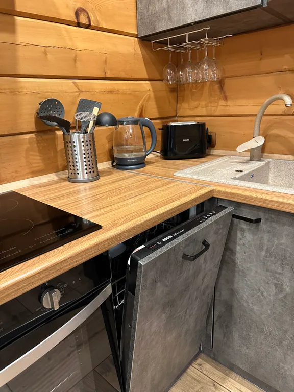 4-комнатный Дом