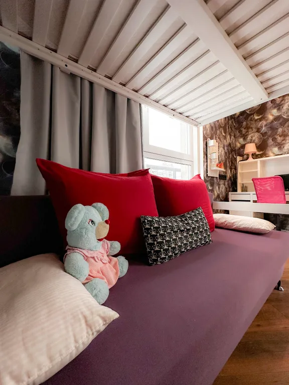 Geometry - просторная квартира с панорамным видом на реку в центре