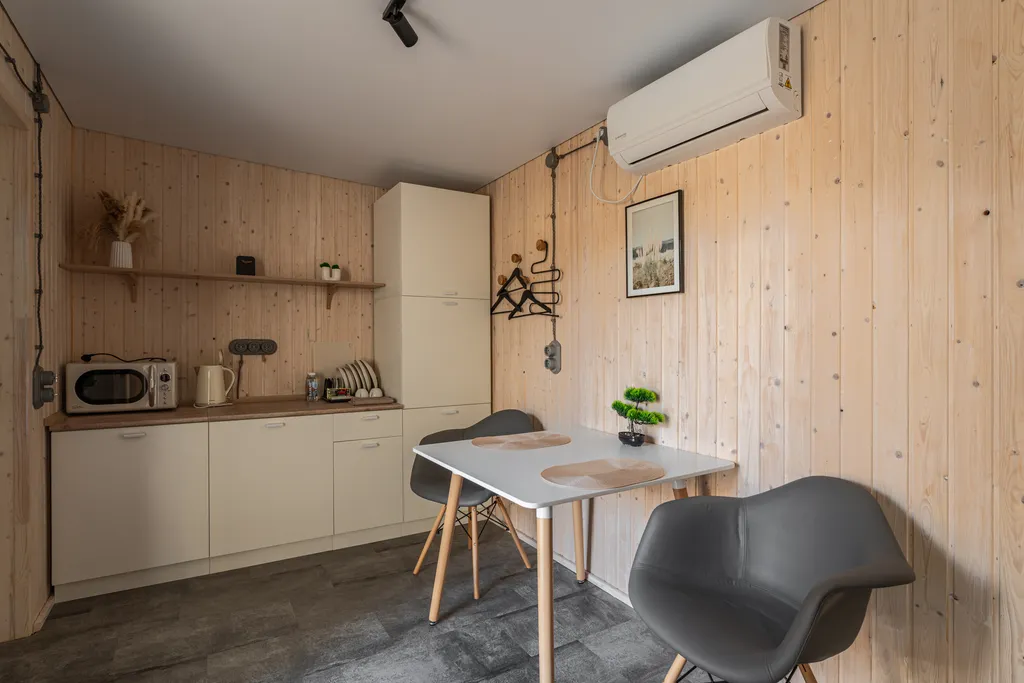 Коттедж с бассейном