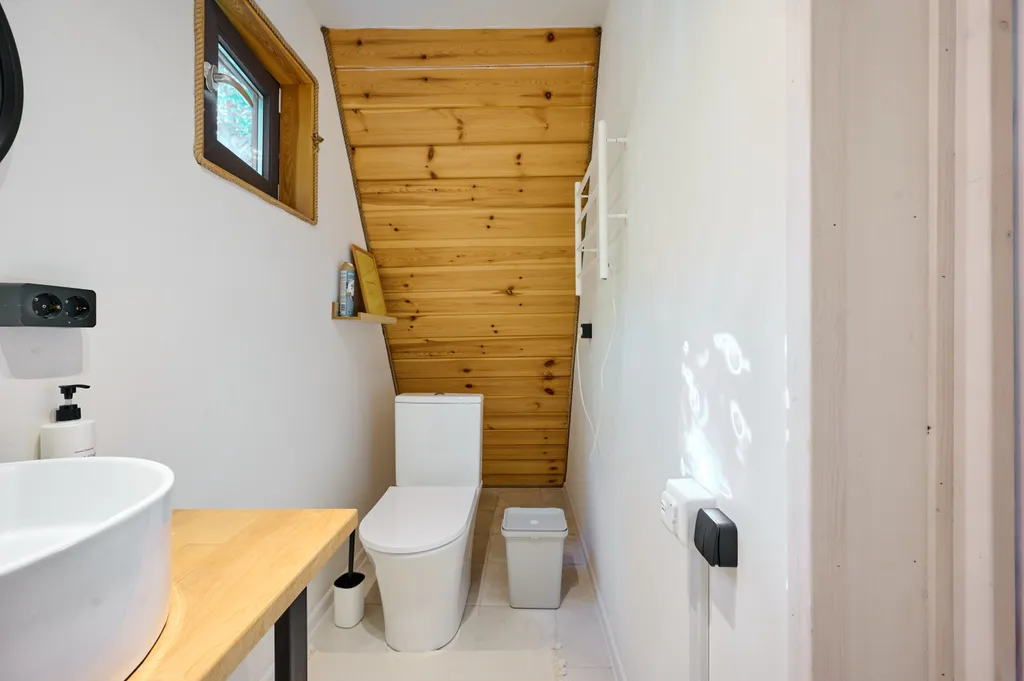 Уютная А-фрэйм хижина в горах Адыгеи