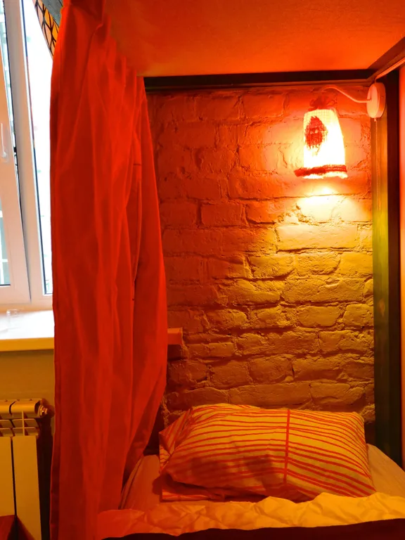 Три совёнка, зеленая комната на четверых