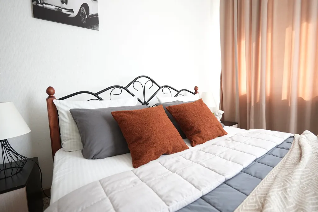 Пять звёзд у городской администрации