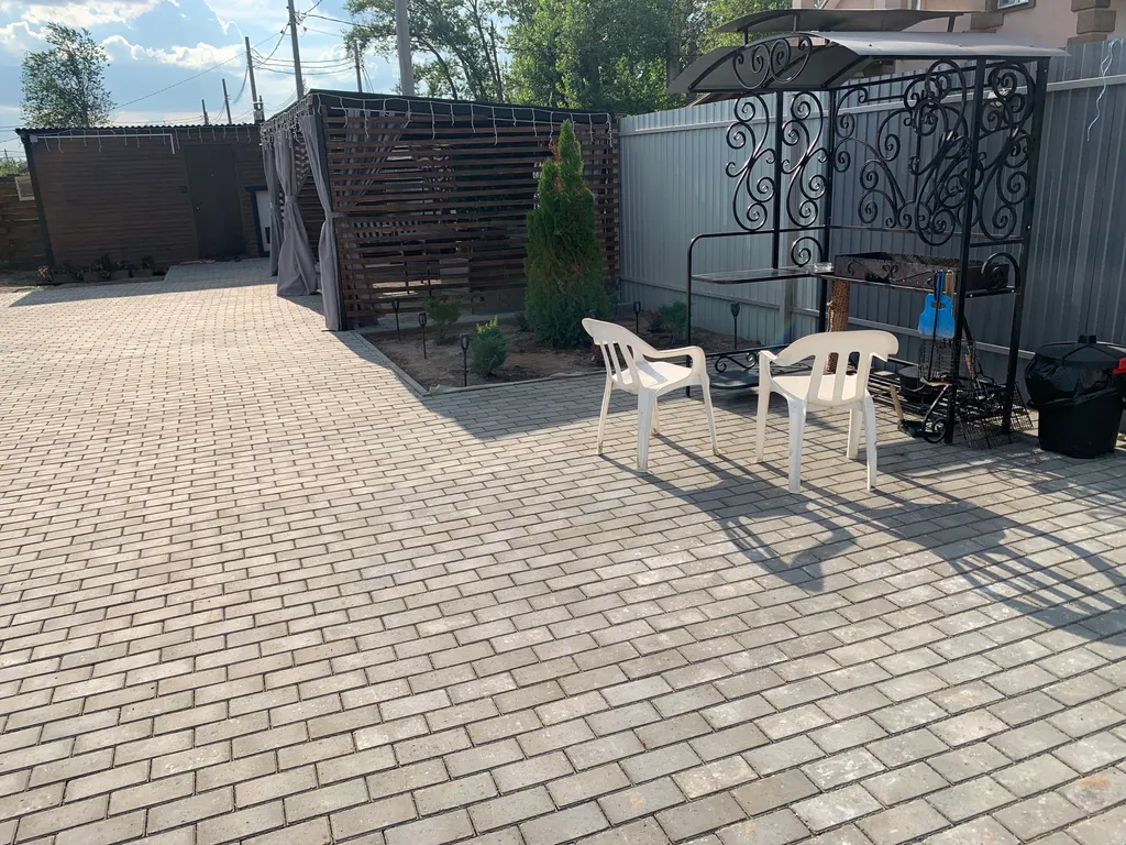 Дом День и Ночь