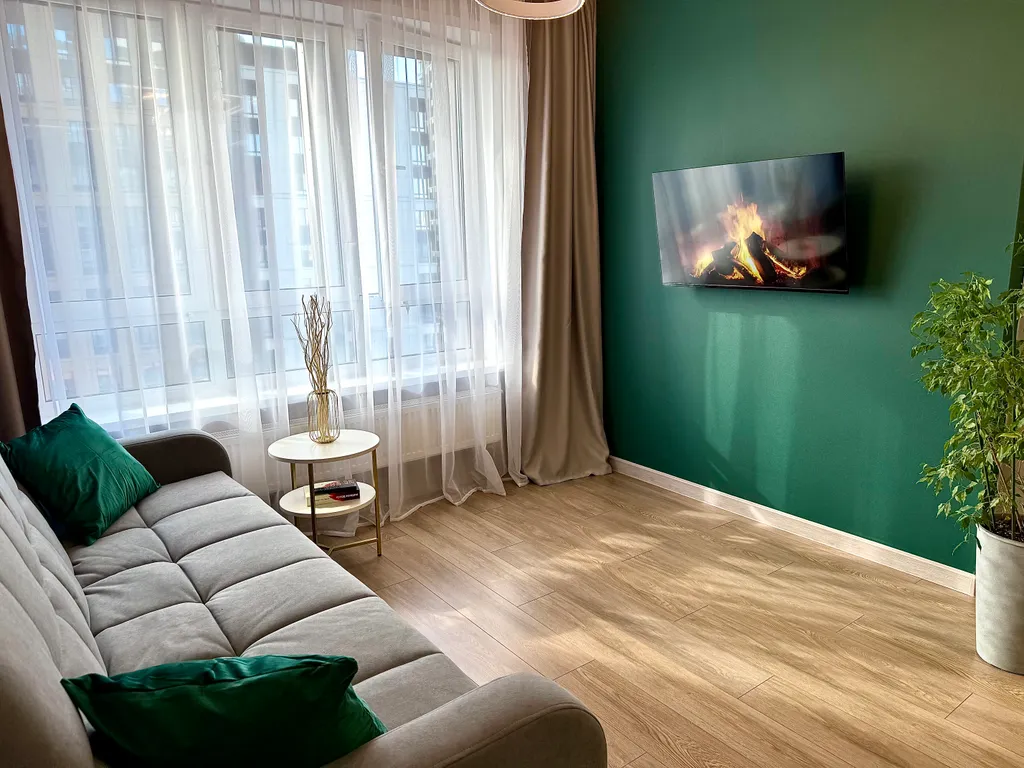 Просторная двухкомнатная квартира в жк Новатор