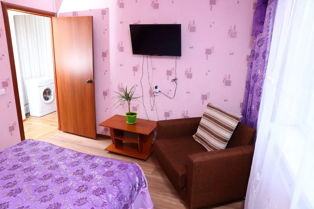 Квартира недалеко от центра рядом с ледовой ареной