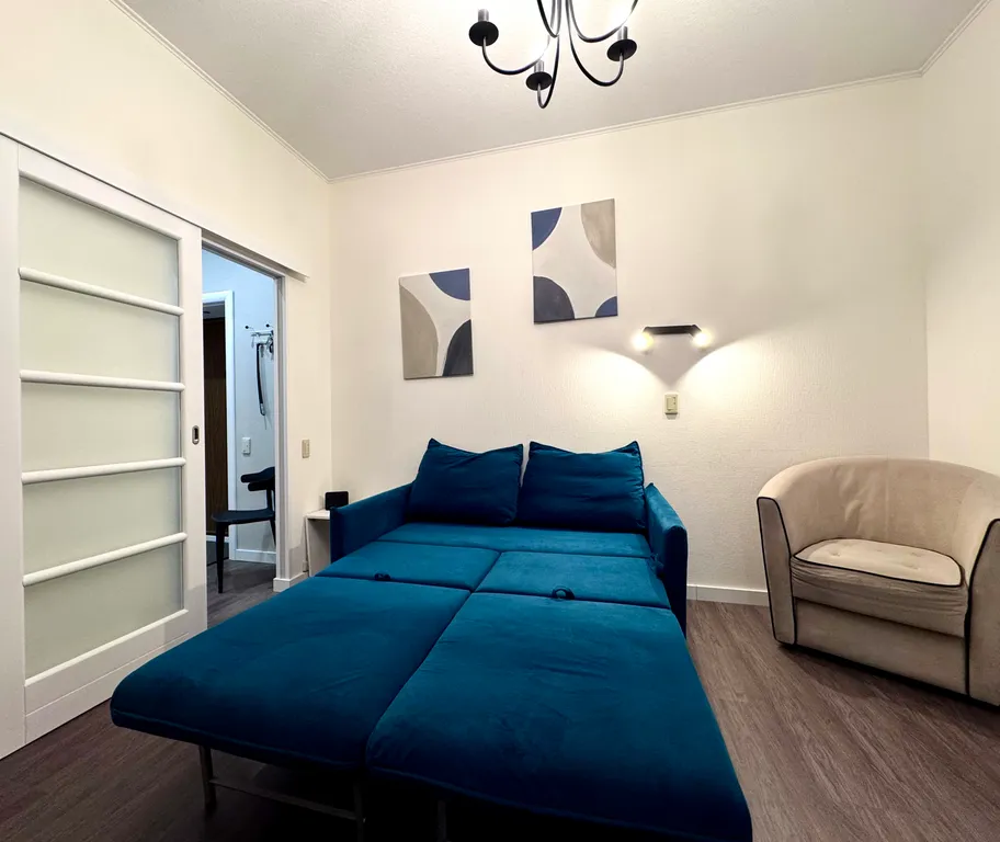 Центр, 3 комнаты, отличный ремонт! Удобные спальные места.