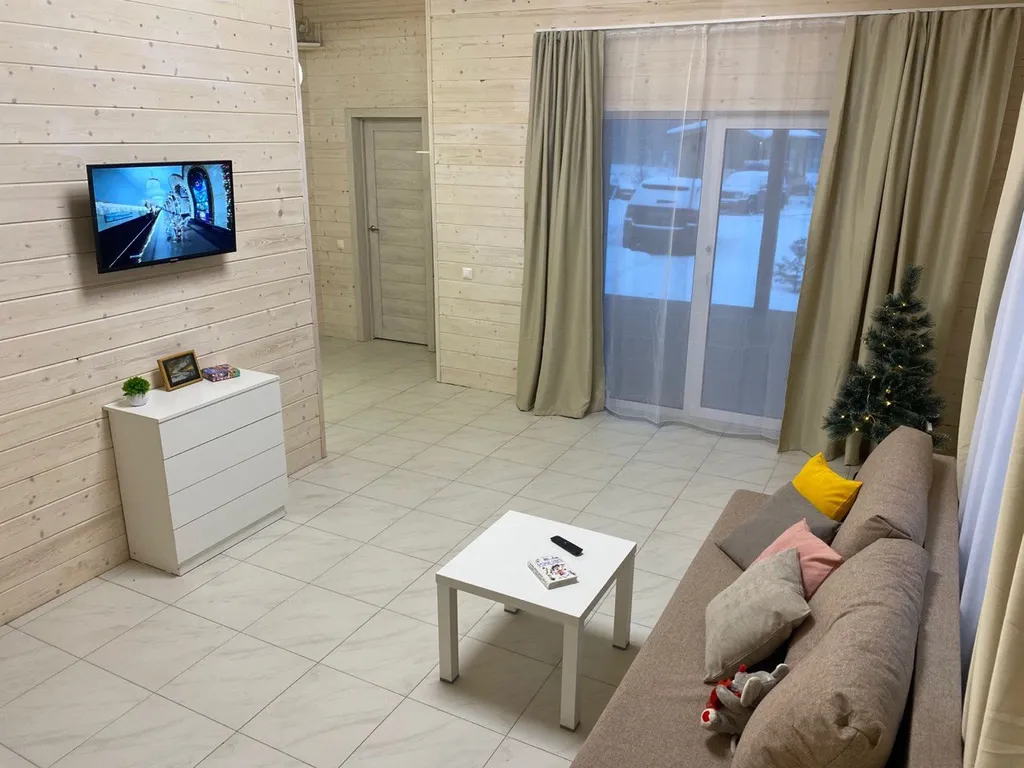 Дом с сауной в КП Лисья Горка у водохранилища