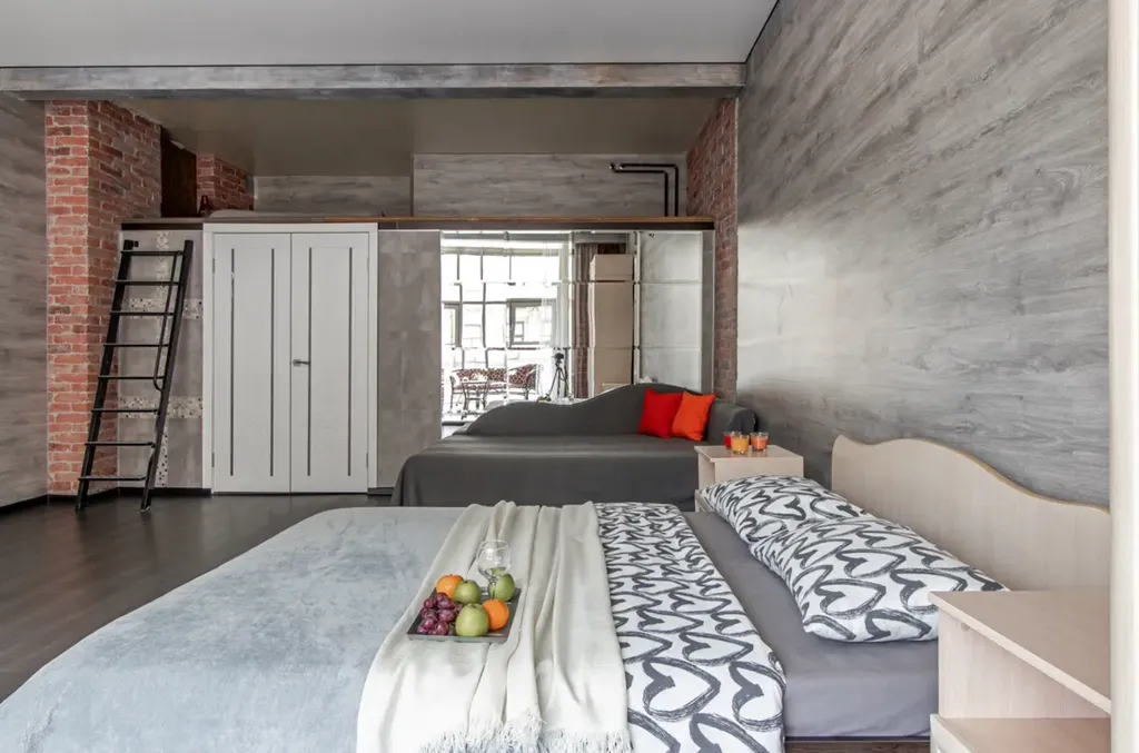 Дизайнерская двухуровневая квартира на Невском