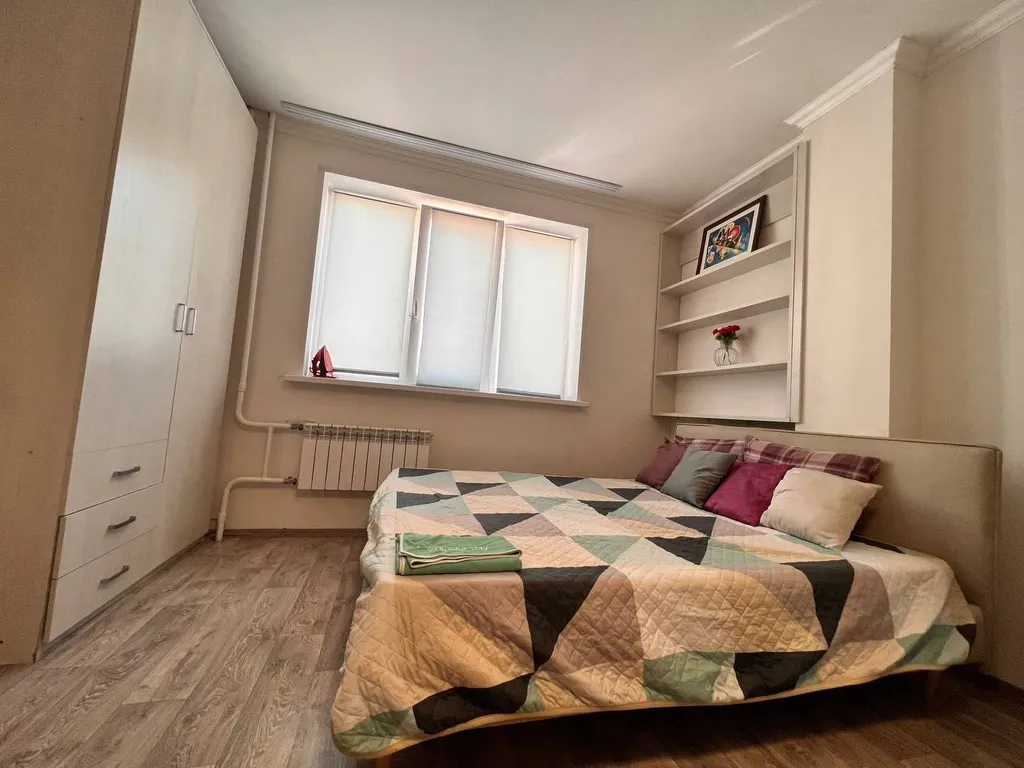 Квартира Уютная светлая студия, центр, ТЦ Вояж, парковка, кафе, аквапарк источник — Тюмень