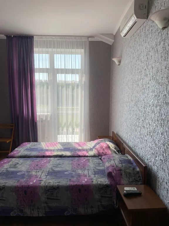 Квартира Уютная комната с выходом на балкон — Севастополь