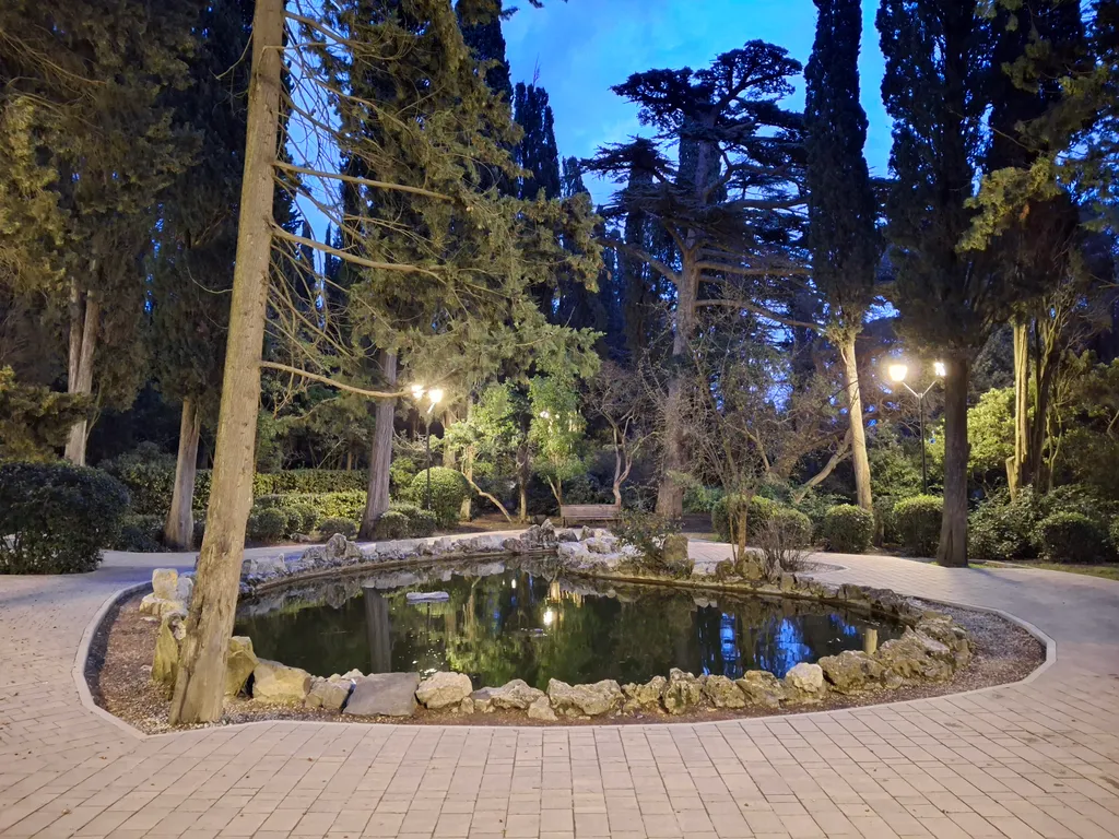 Апартамент у Массандровского парка в элитном районе Ялты