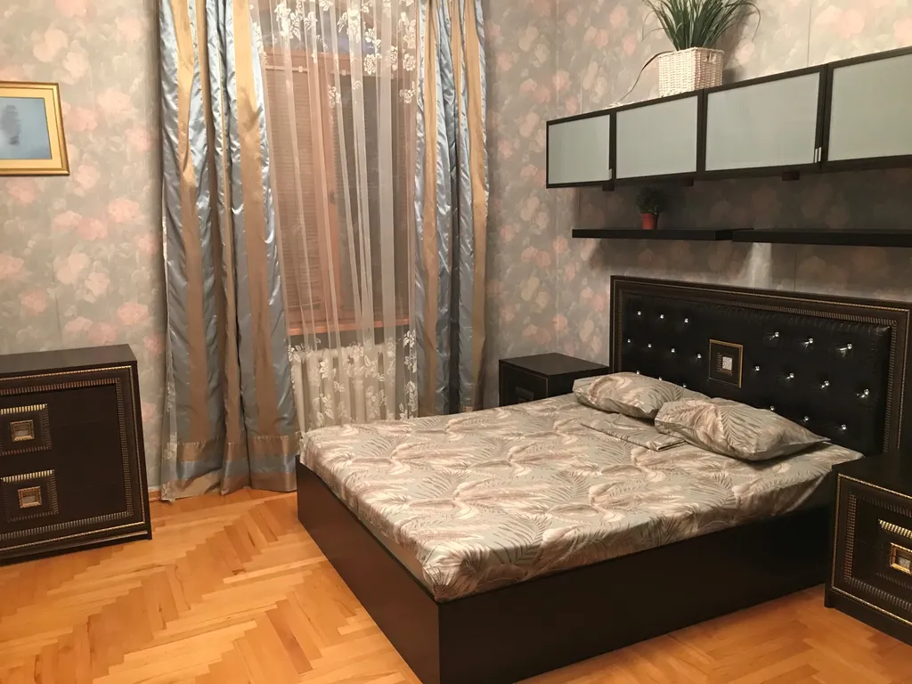 Дом рядом с парком Краснодар с банькой и бассейном