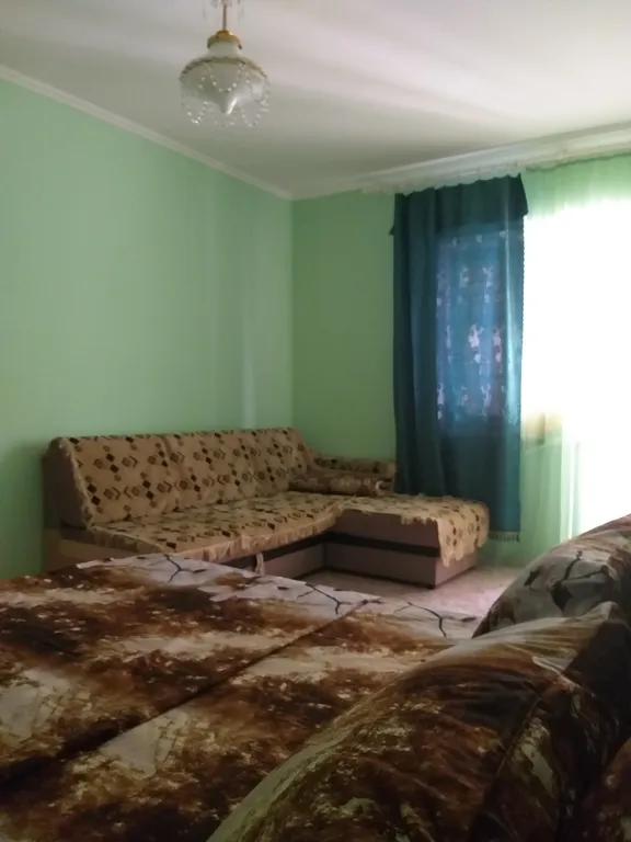 Уютный тихий дворик для желающих отдохнуть от шума городских улиц