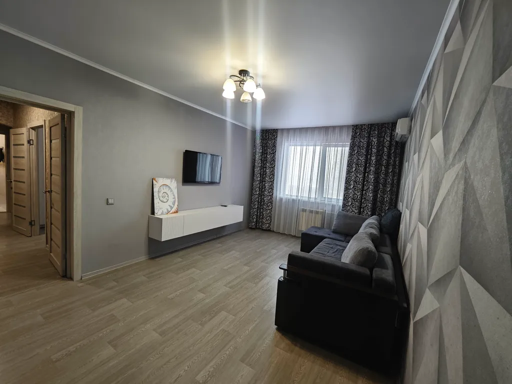 Просторная 2-комнатная квартира с удобной локацией — аренда посуточно в Оренбург