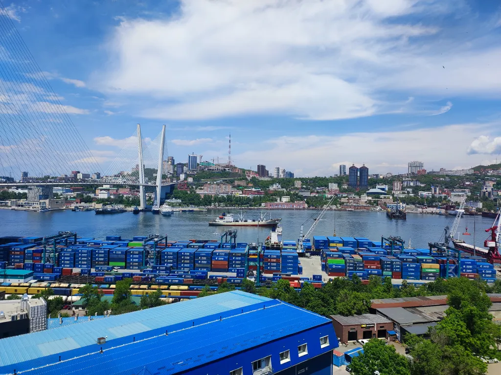 Квартира в центре со стороны моста