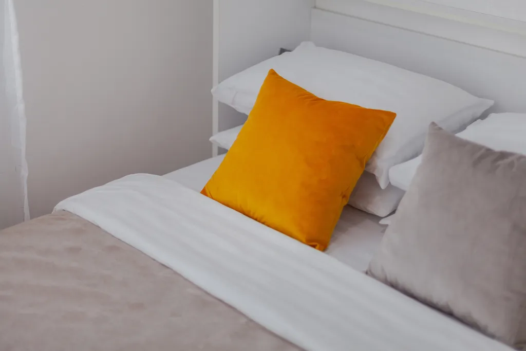 Большая студия около Железнодорожного вокзала в центре города