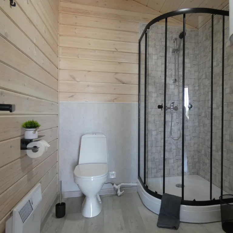 Уютный четырёхместный Домик с отдельными кроватями