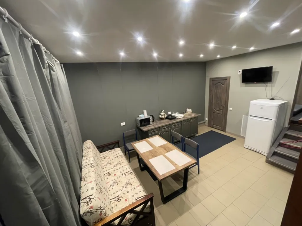 дом  на Выборгском шоссе у озера