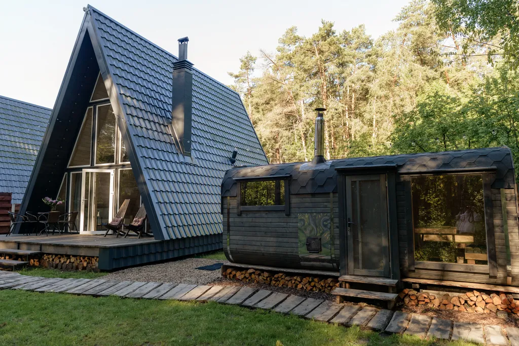 Коттедж Треугольный дом в лесу Gray — аренда посуточно в Брест