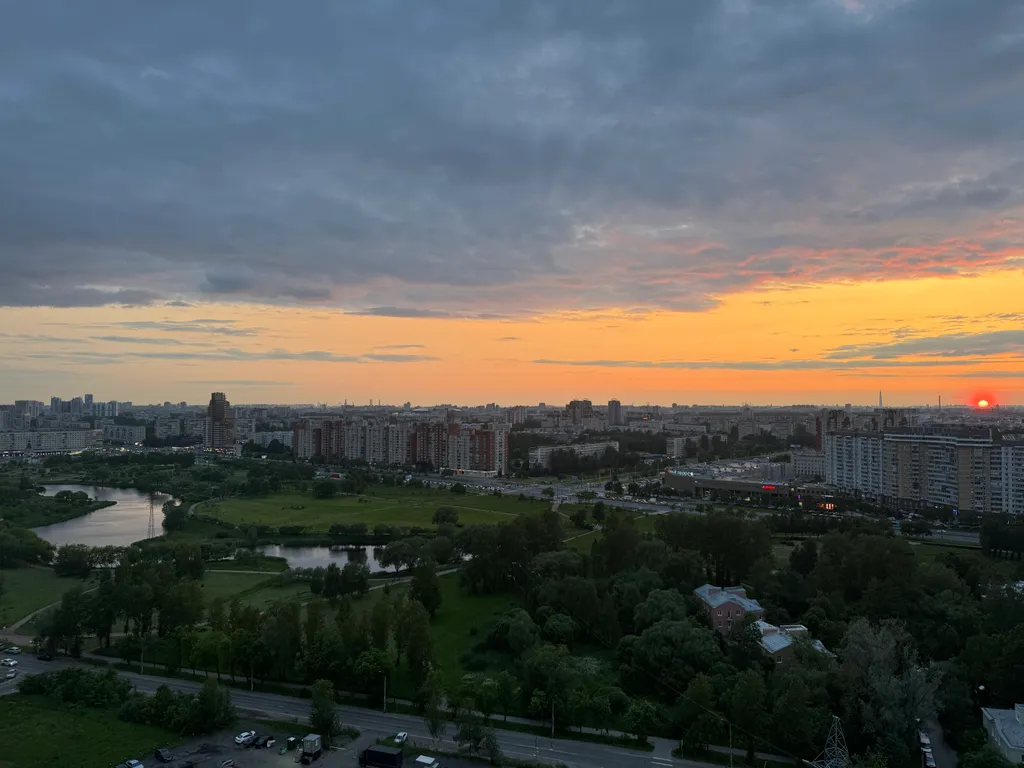 Уютная видовая квартира вблизи метро Проспект Славы