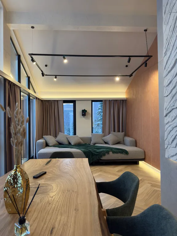 Дом GOLD с чаном на террасе