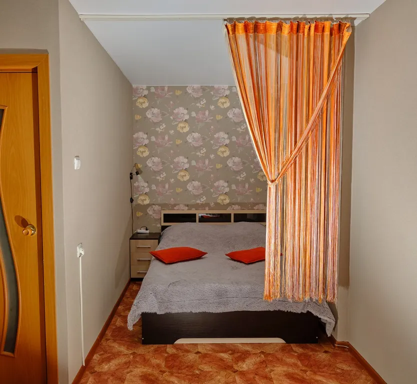 Уютная квартира в экологически чистом районе — аренда посуточно в Воронеж