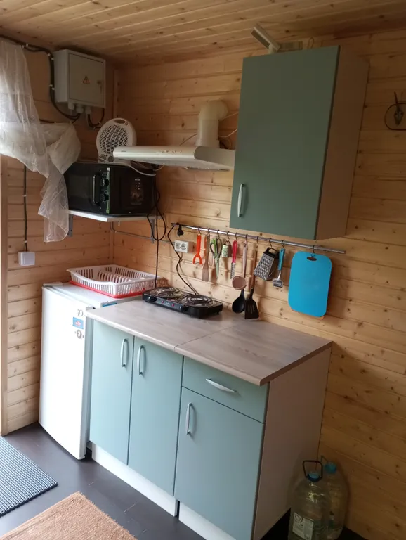 Домик у озера