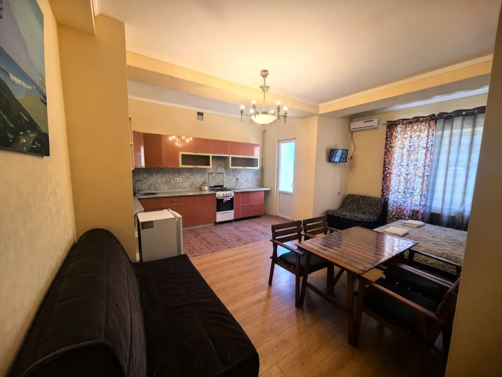 Квартира Апартаменты-студио на 1 этаже отдельный вход на 4-х гостей — аренда посуточно в Агой